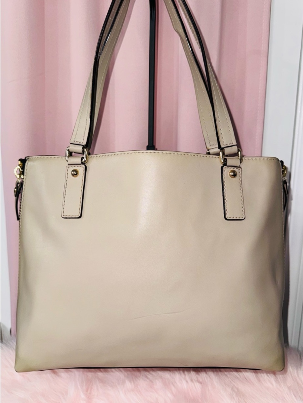 ♠️Kate Spade Leather Shoulder Bag Neutral Beige Front Pocket - Picture 2 of 13